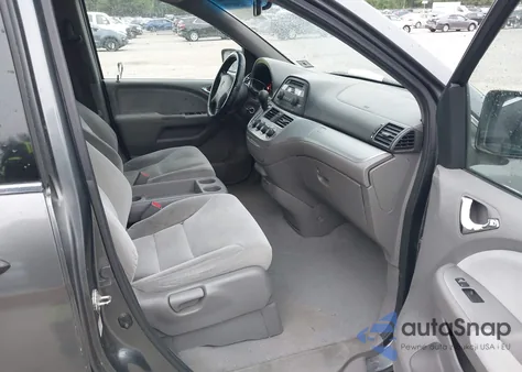 2010 Honda Odyssey Lx z USA, uszkodzony, nr VIN 5FNRL3H24AB055902